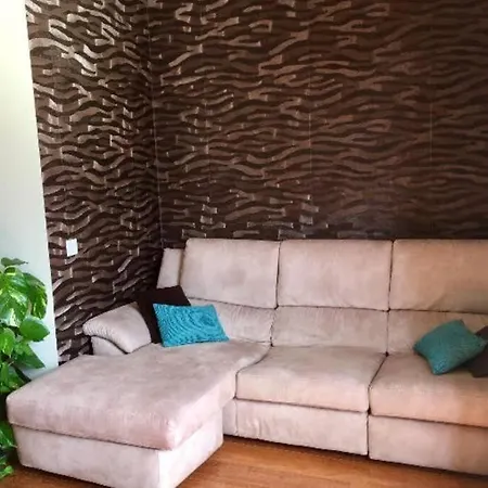 Affordable Luxury Living In Prime Location *